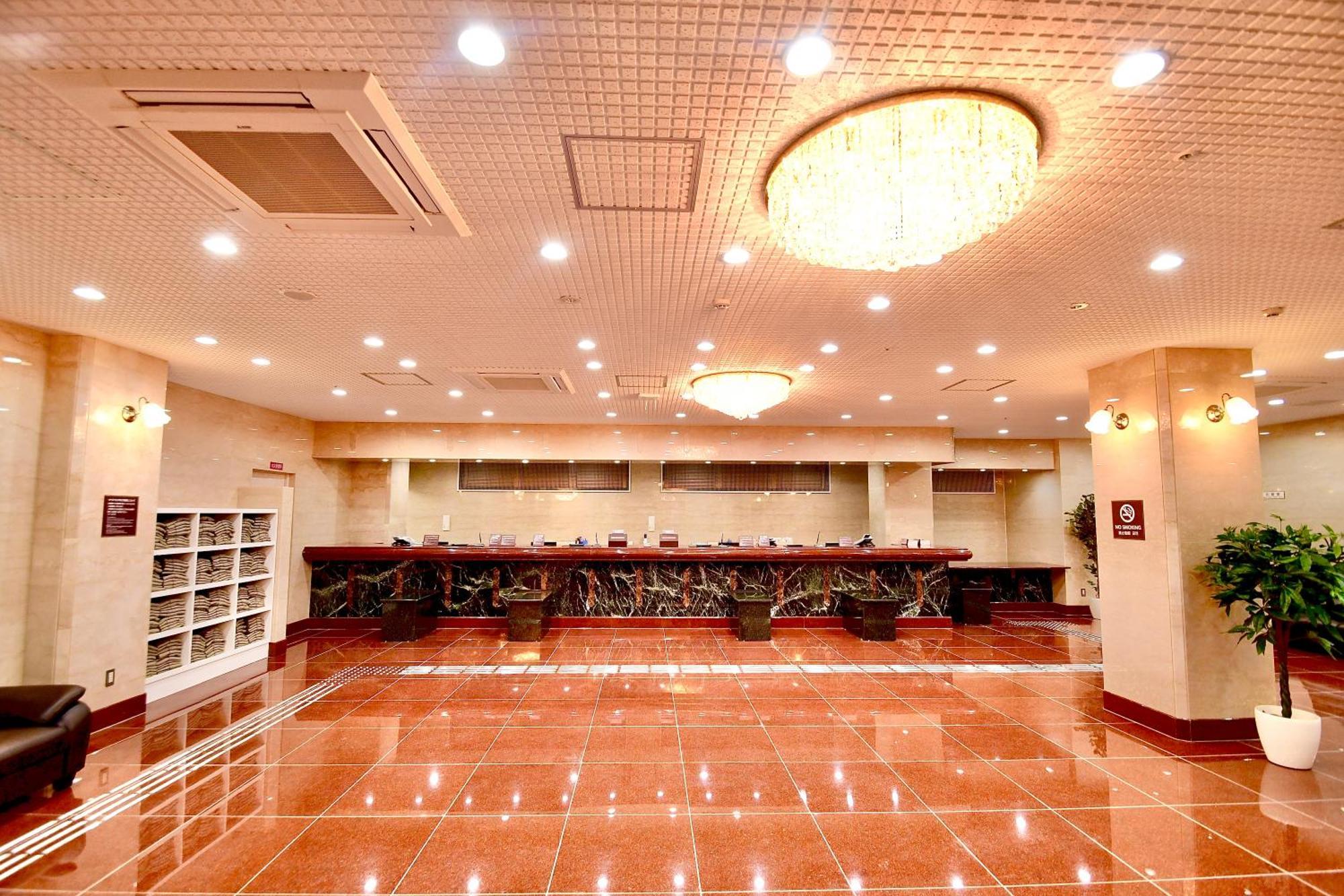 Himeji Ekimae Universal Hotel Minamiguchi Exterior photo